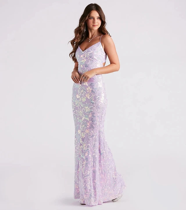 priya formal iridescent sequin scroll dress Windsor Priya Formal Iridescent Sequin Scroll Dress at CoolSprings Galleria in Franklin, TN
