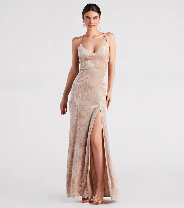 Forever 21 Women's Crushed Velvet Lingerie Slip Dress in Mauve Small |  MainPlace Mall