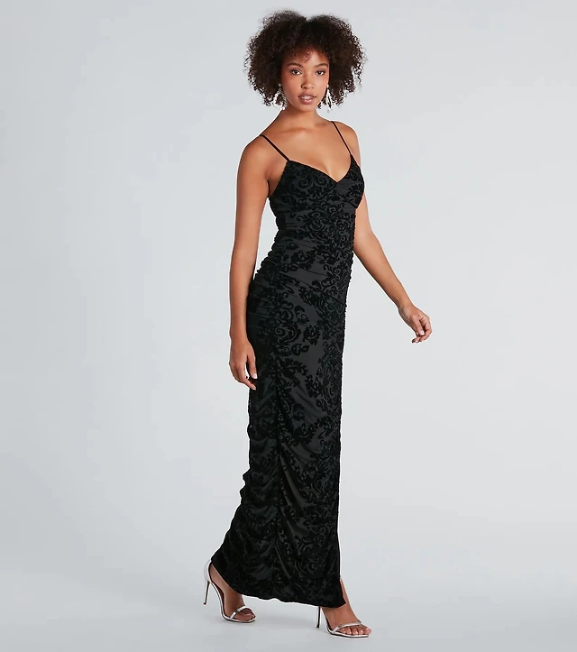 Windsor Paxton Formal Flocked Velvet Ruched Dress | Connecticut Post Mall