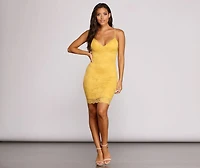 Lace Queen Bodycon Dress