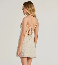 Ultimate Chic Choice Floral Tie-Back Short Dress