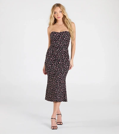 Sweetest Soul Strapless Floral Flare Midi Dress