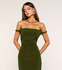 Vamp Twist Strap Off Shoulder Maxi Dress