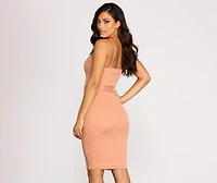 Tortoise O-Ring Ribbed Knit Midi Dress