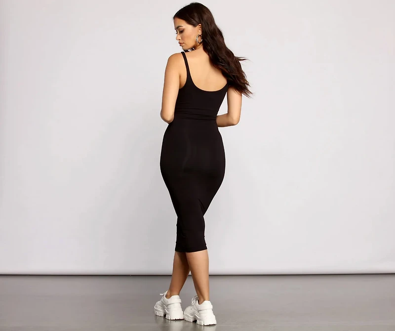 Slay Every Day Basic Scoop Neck Midi Dress