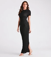 Curve-Hugging Chic Sheer Lace Maxi Dress