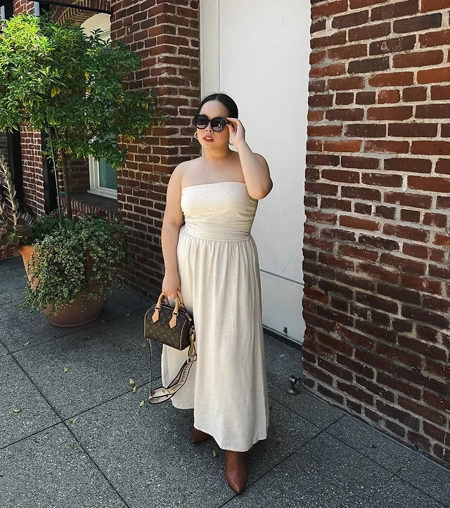 Abercrombie & Fitch The A&F Emerson Strapless Linen-Blend Maxi Dress | MainPlace Mall Abercrombie & Fitch The A&F Emerson Strapless Linen-Blend Maxi Dress | MainPlace Mall