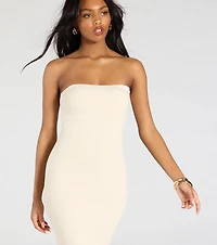 Simply Chic Strapless Ribbed Knit Midi Dress