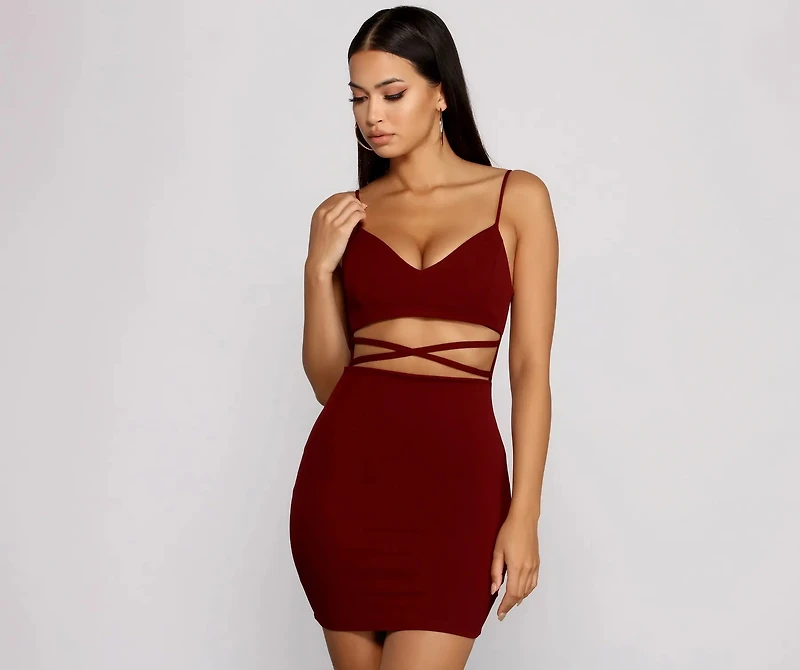 Go All Out Waist Cut Crepe Mini Dress