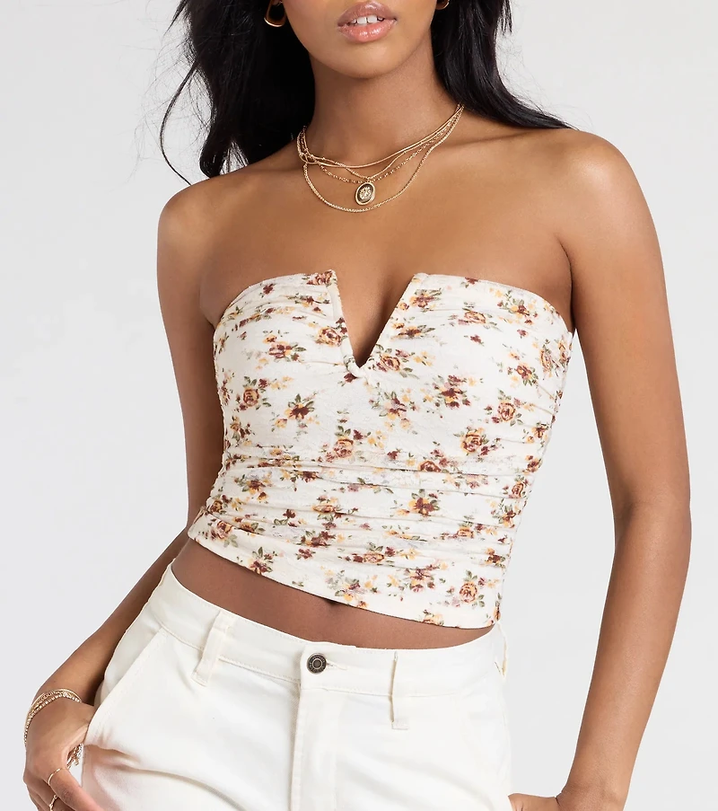 Cutesy Vibe Floral Lace Tube Top