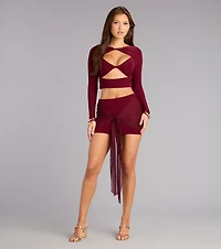 Sharp Attitude Cutout Long Sleeve Crop Top