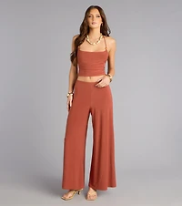 Effortless Chic Lace-Up Crop Top