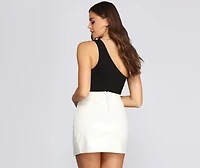 Shake It Off-Shoulder Bodysuit
