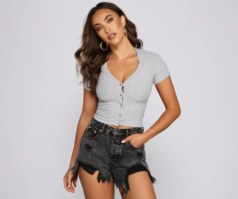 Basic Must-Have Button-Up Top