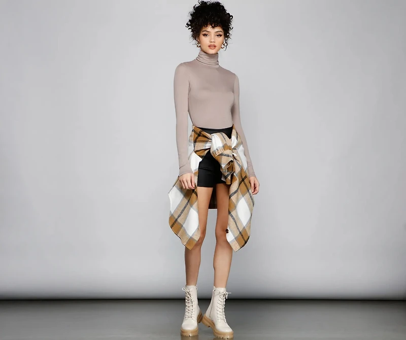 Basic Long Sleeve Crepe Turtleneck Bodysuit