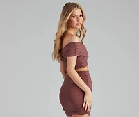 Cutie Off-The-Shoulder Crop Top