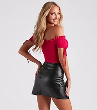 Hooked Ruched Crop Top