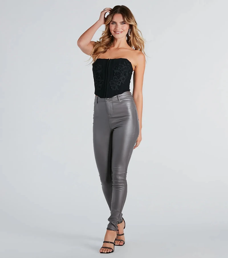 Love Moment Floral Applique Corset Top