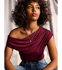 Modern Chic One-Shoulder Crop Top