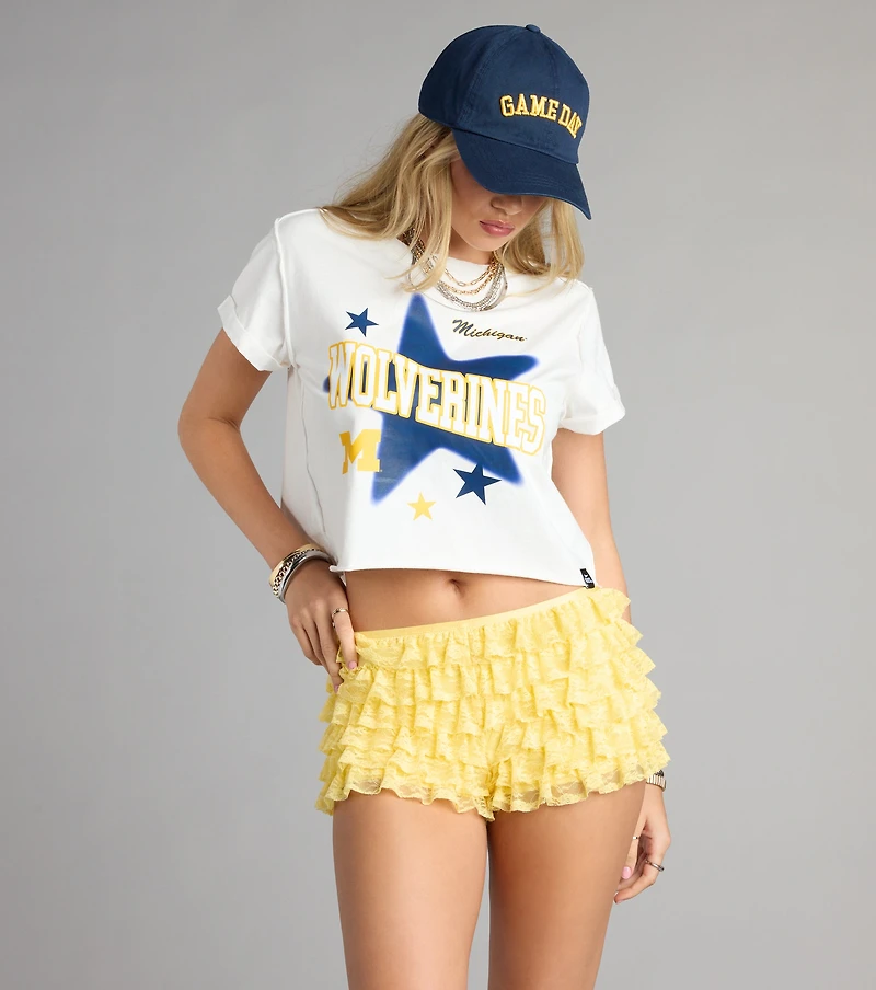 Star Status Michigan Wolverines™ Cropped Tee