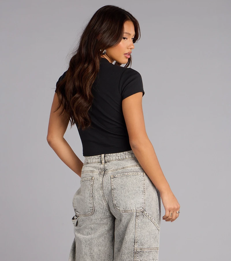 Varsity Vibes 08 Graphic Tee