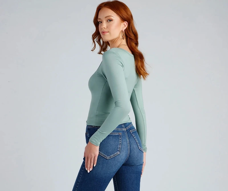 Basic Must-Have Long Sleeve Top