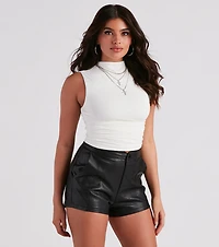 Smooth Silhouette Mock Neck Top
