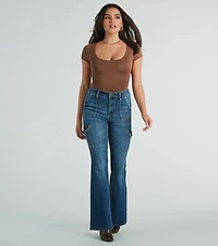 Smooth Silhouette Scoop Neck Short Sleeve Bodysuit
