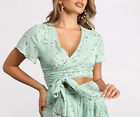 Wrapped Florals Tie Waist Crop Top