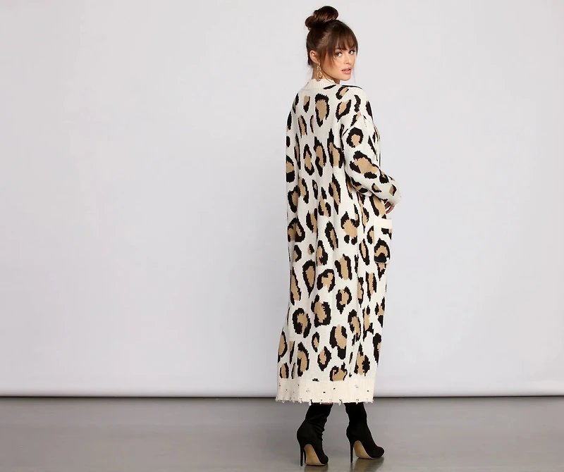 Stylishly Spotted Leopard Print Duster