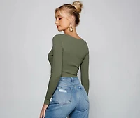 Chic Basic Button-Detail Crop Top
