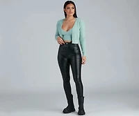 Chic Trendsetter Cropped Cardigan