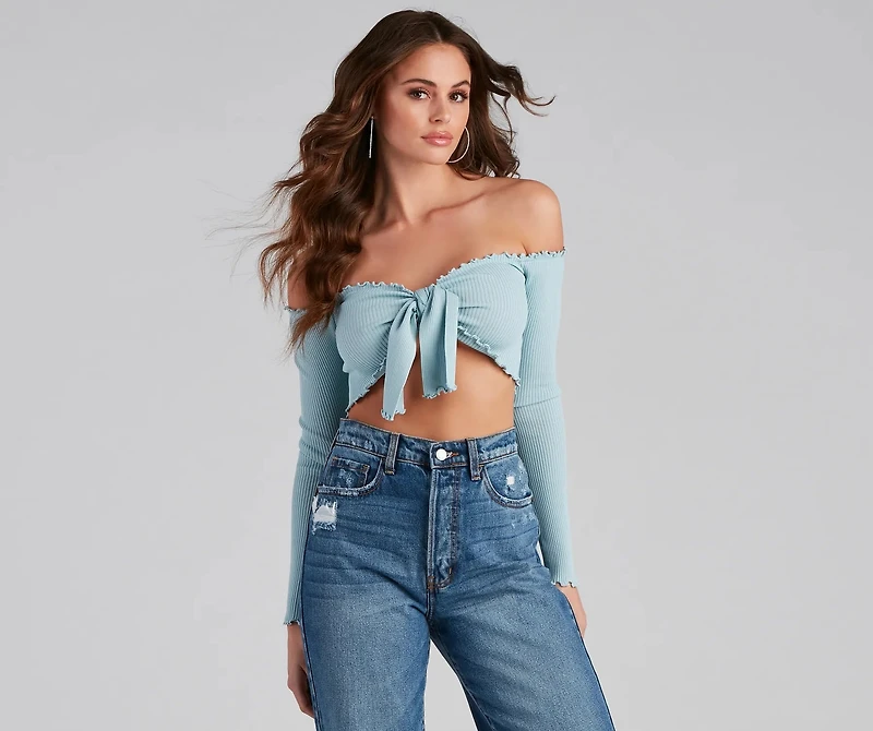 A Trendy Look Tie-Front Crop Top