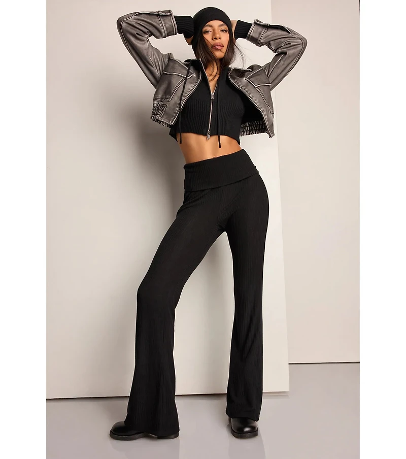 Cute And Comfy Zip-Front Cropped Knit Hoodie
