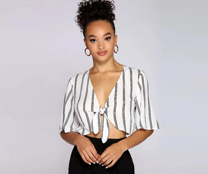 Good Gauze Tie Front Crop Top