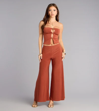 Effortless Chic Wide-Leg Pants