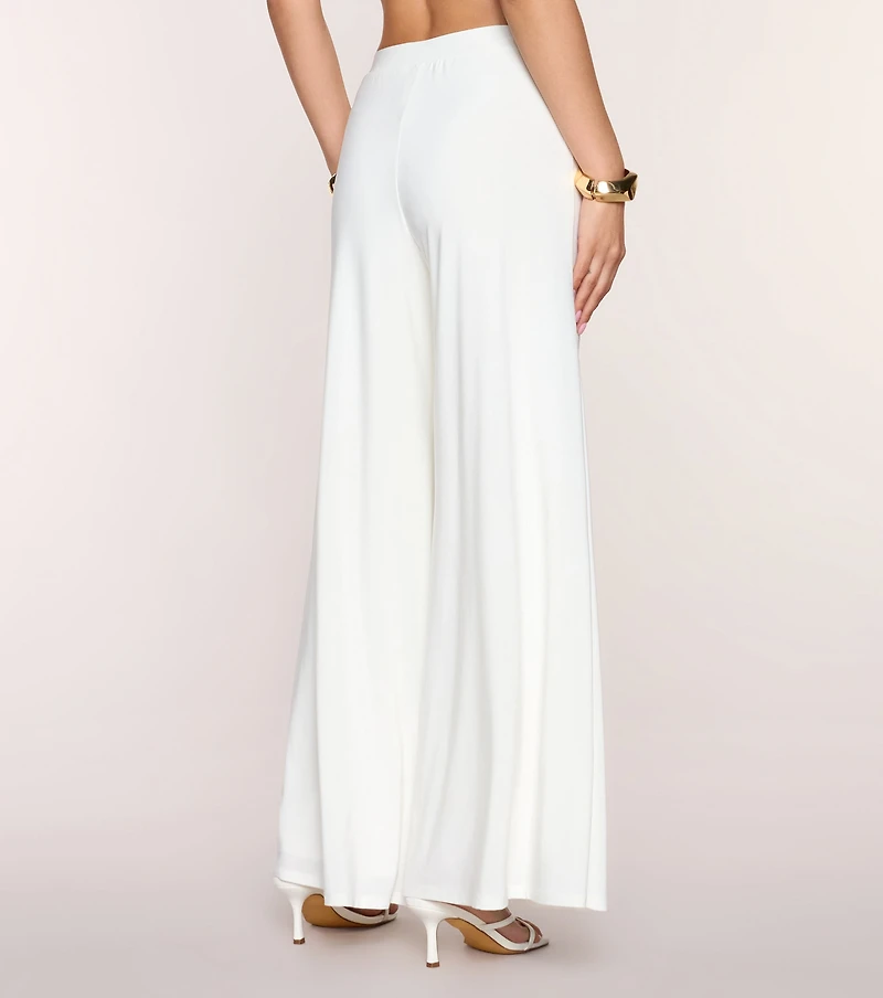 Effortless Chic Wide-Leg Pants