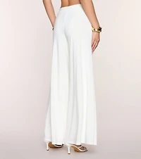 Effortless Chic Wide-Leg Pants