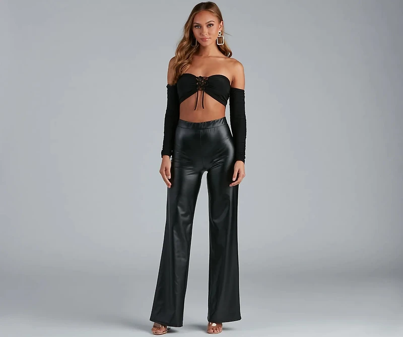 Trendsetting Moment Faux Leather Pants
