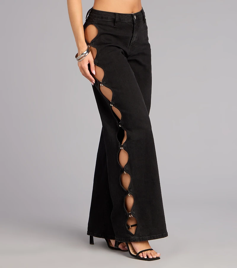 Main Character Mid-Rise Cutout Jeans