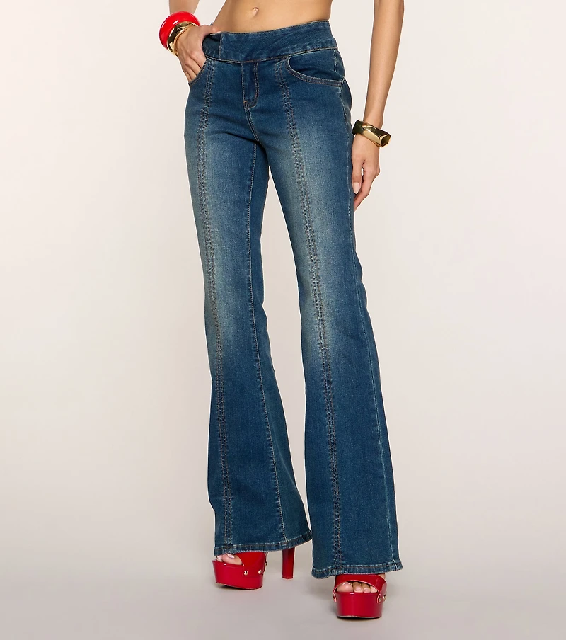 Trendy Vibe Mid-Rise Flare Jeans