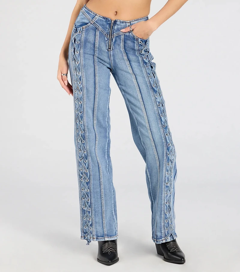 Trendy Club Lace-Up Straight-Leg Jeans