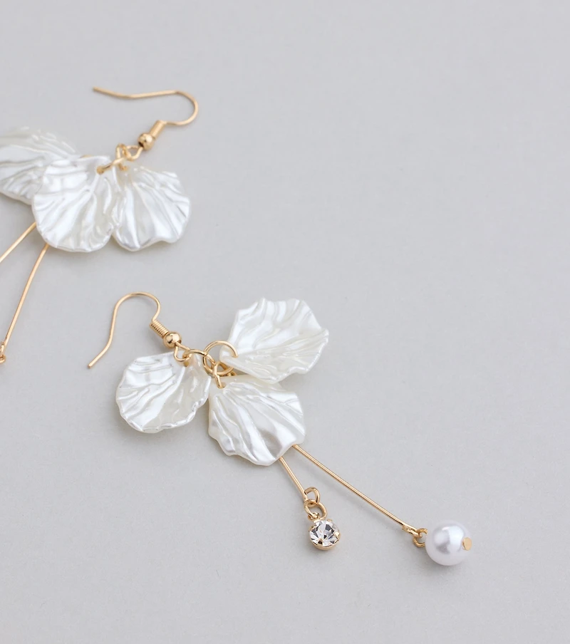 Chic Beauty Rhinestone And Pearl Flower Earrings