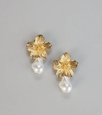 Blossom Kiss Floral Pearl Earrings