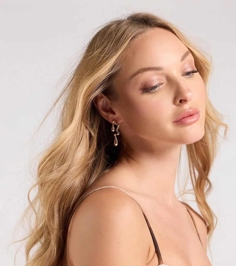 Stunning Impression Statement Earrings