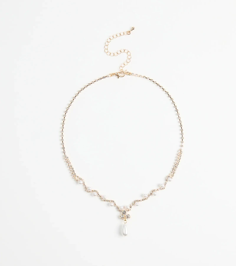 Chic Elegance Rhinestone And Pearl Necklace