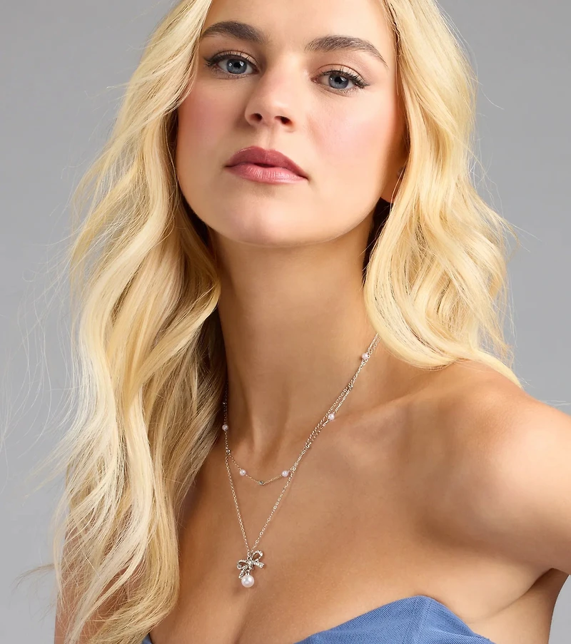 Sweet Trend Bow Pearl Layered Necklace