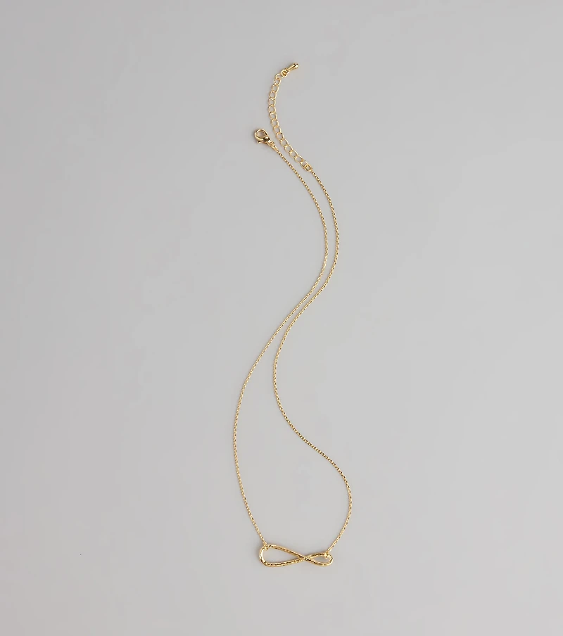Endless Glow Infinity Necklace