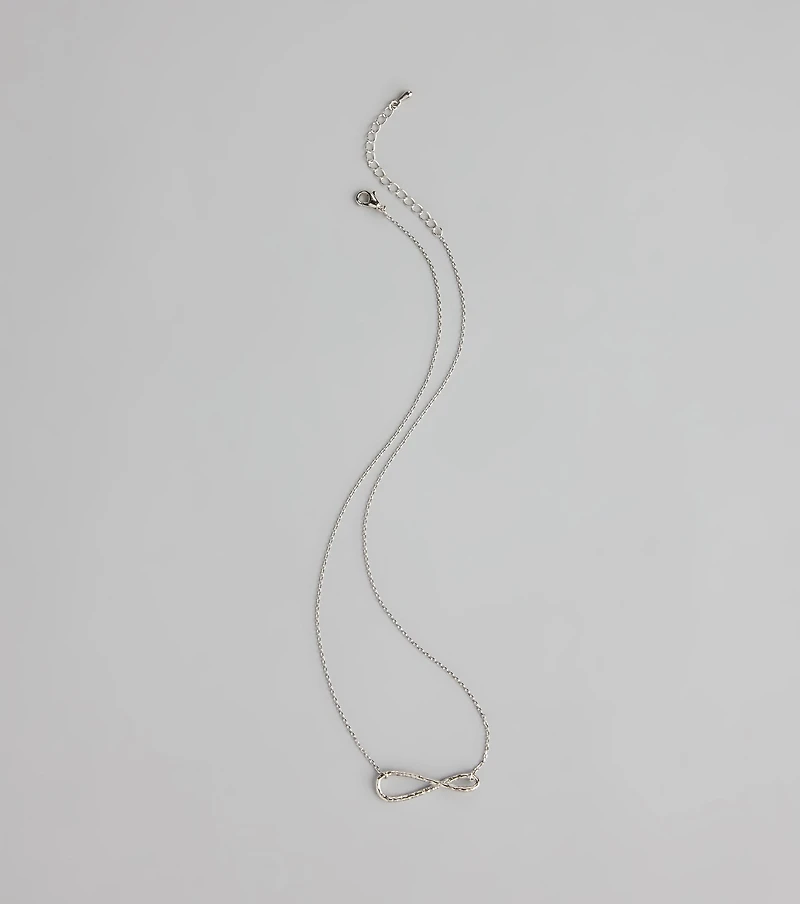 Endless Glow Infinity Necklace