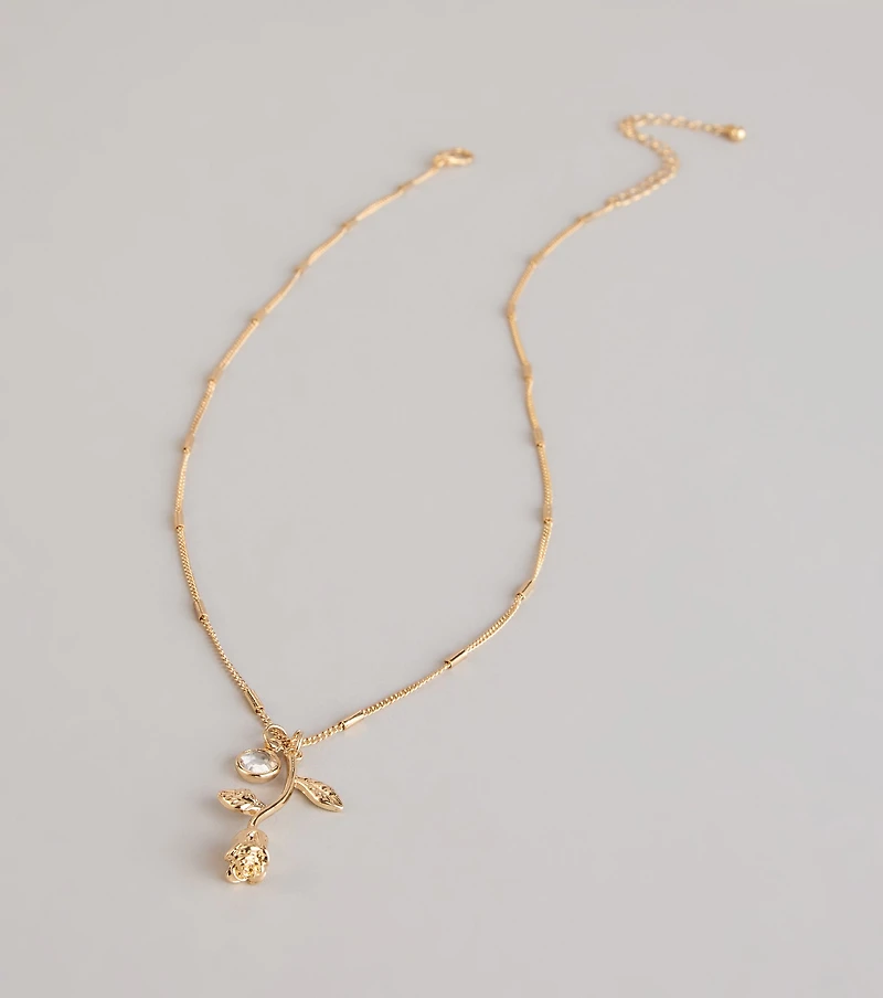 Finishing Touch Floral Necklace